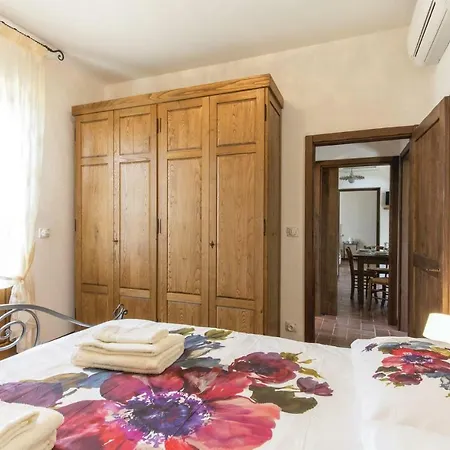 07 * Arezzo